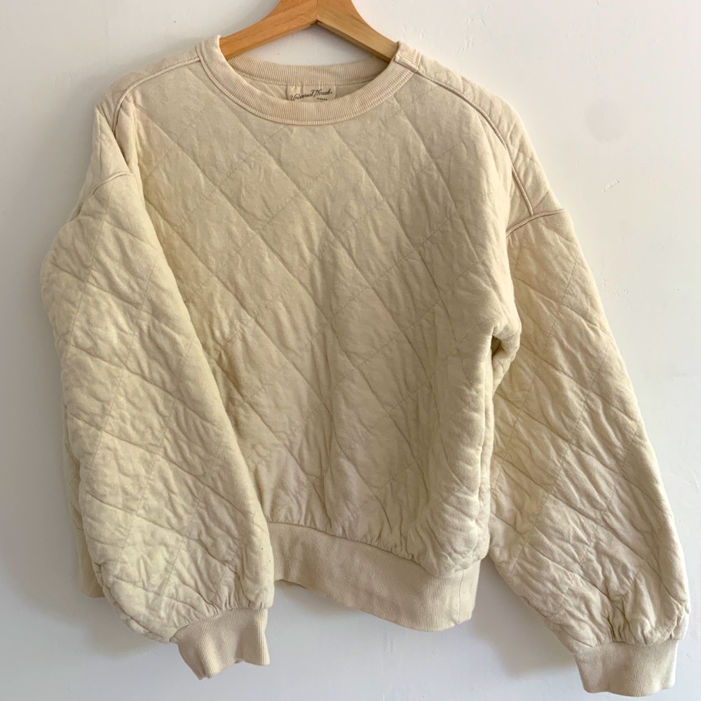 Quilted Puff Sleeve Crewneck Sweatshirt